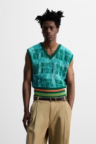 Zara GRAPHIC PRINT KNIT VEST © OTIS KWAME KYE QUAICOE - Emerald