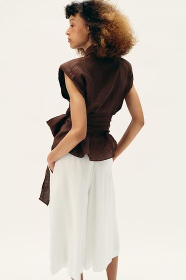 TOP À ÉPAULETTES EN LIN AVEC CEINTURE - Marron foncé de Zara - Image 5