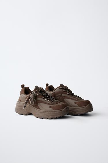CHARM SNEAKERS — Brown 2