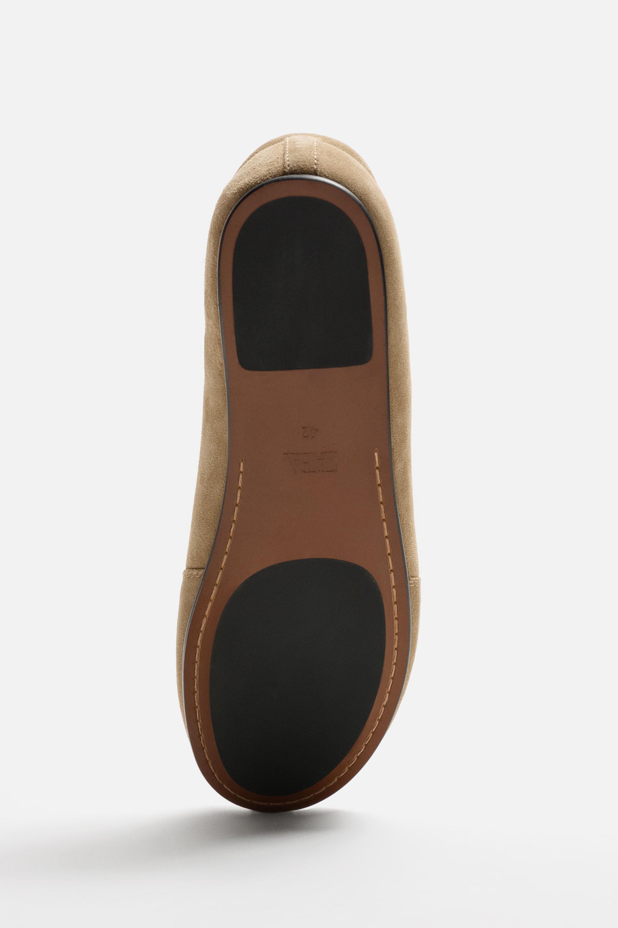 LIMITED EDITION LEATHER SNEAKERS