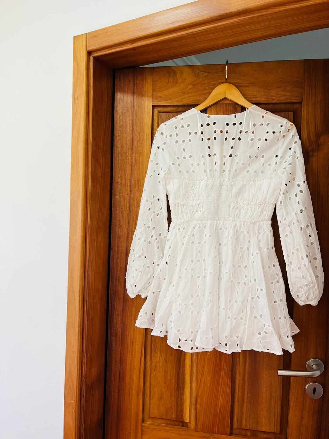 SHORT DRESS WITH CUTWORK EMBROIDERY - Image 2