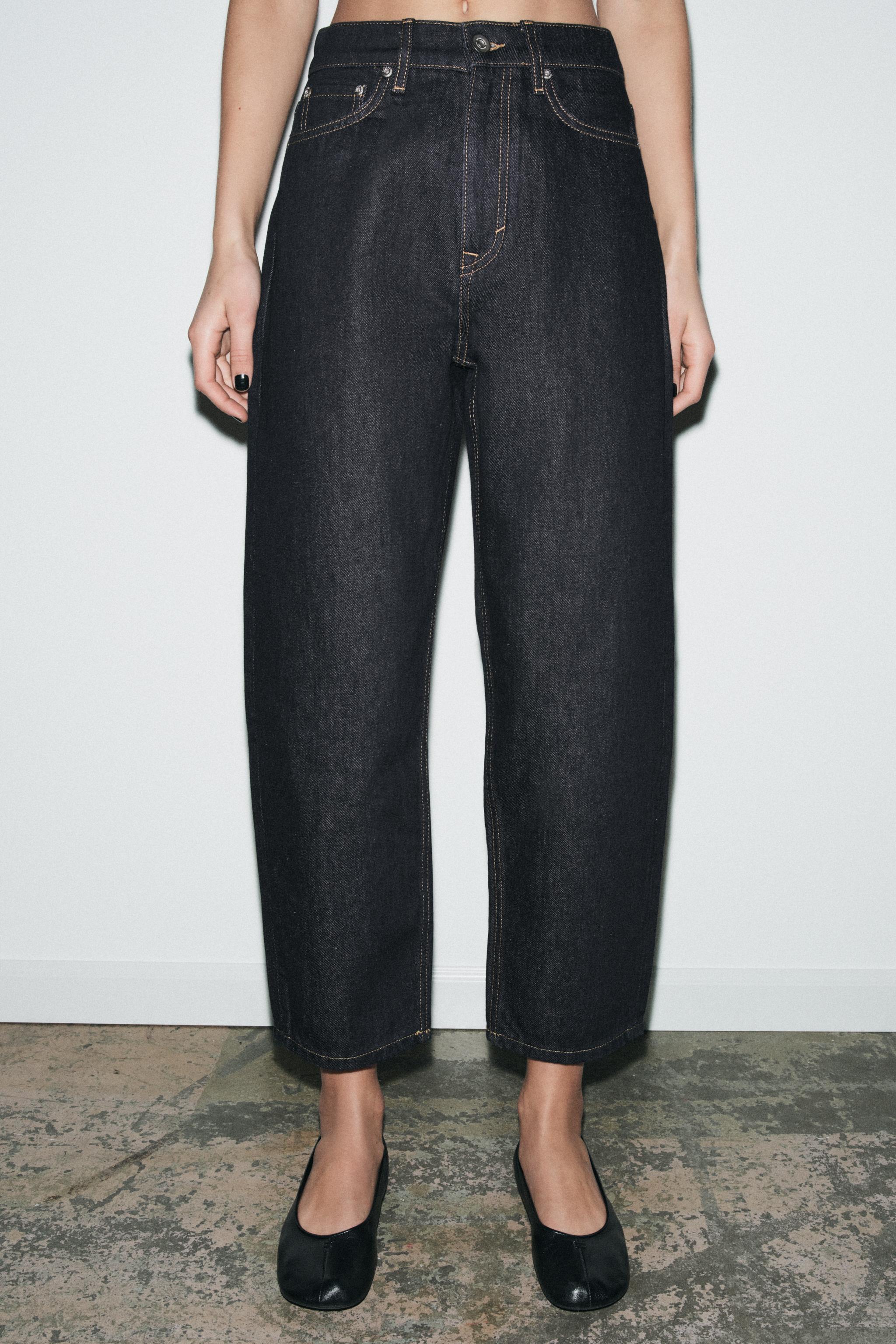 ZW COLLECTION TAPERED MID-RISE JEANS