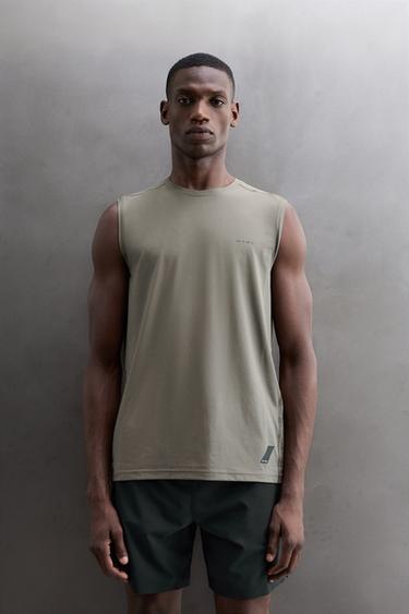 BASIC TECHNICAL TANK TOP — Mid-green 2