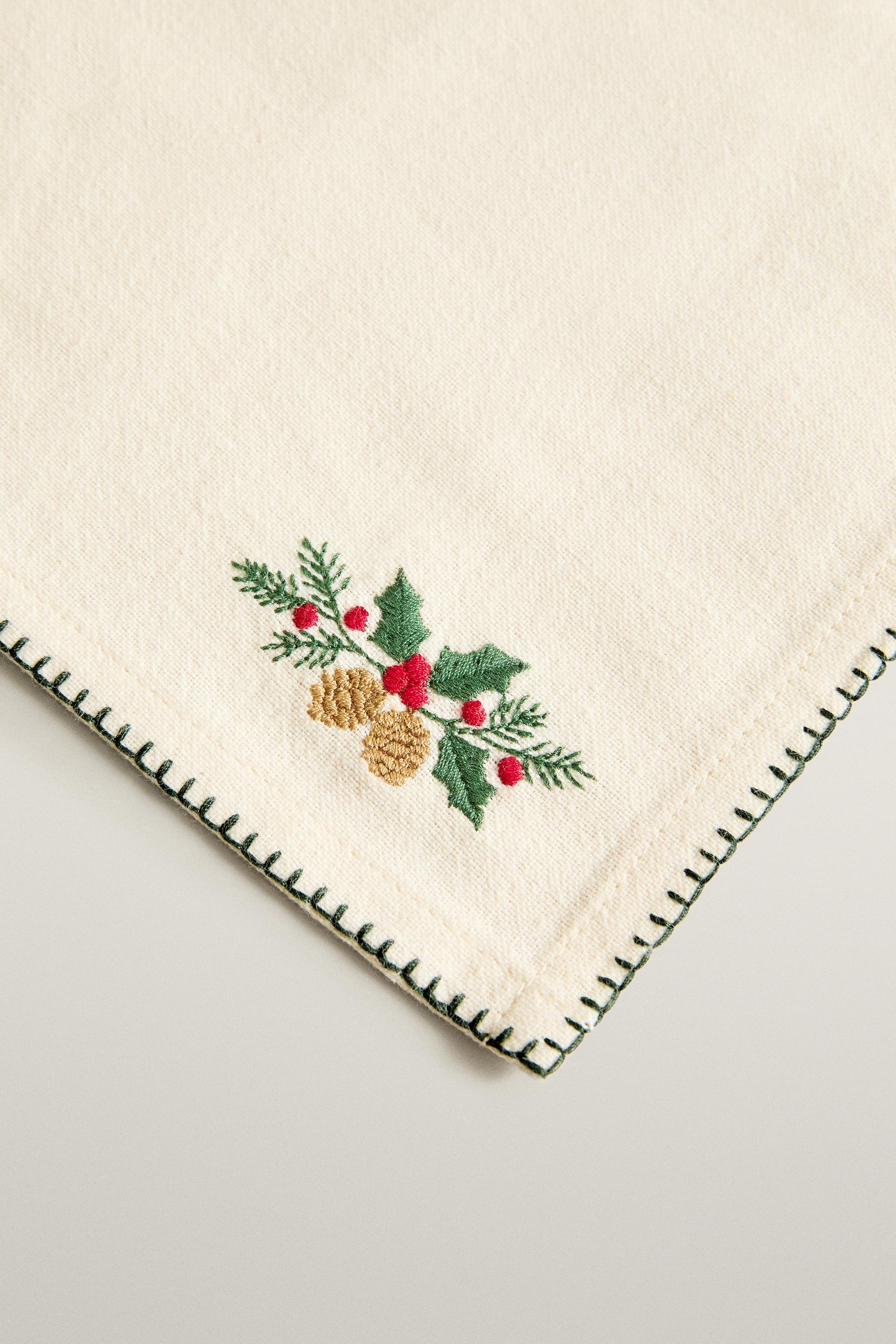 CHRISTMAS EMBROIDERED TOPSTITCH NAPKIN