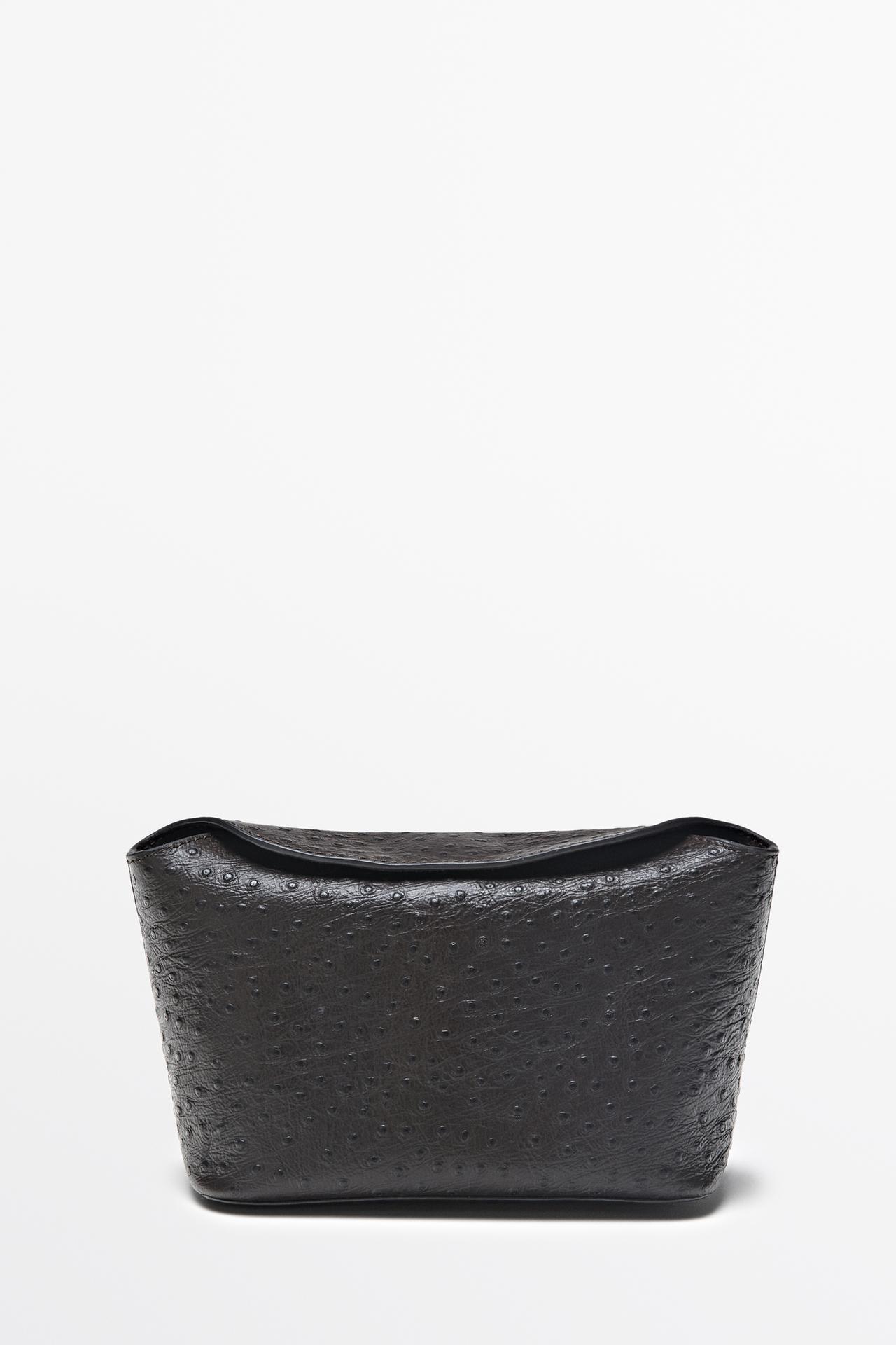 Textured medium nappa leather bag — Brown