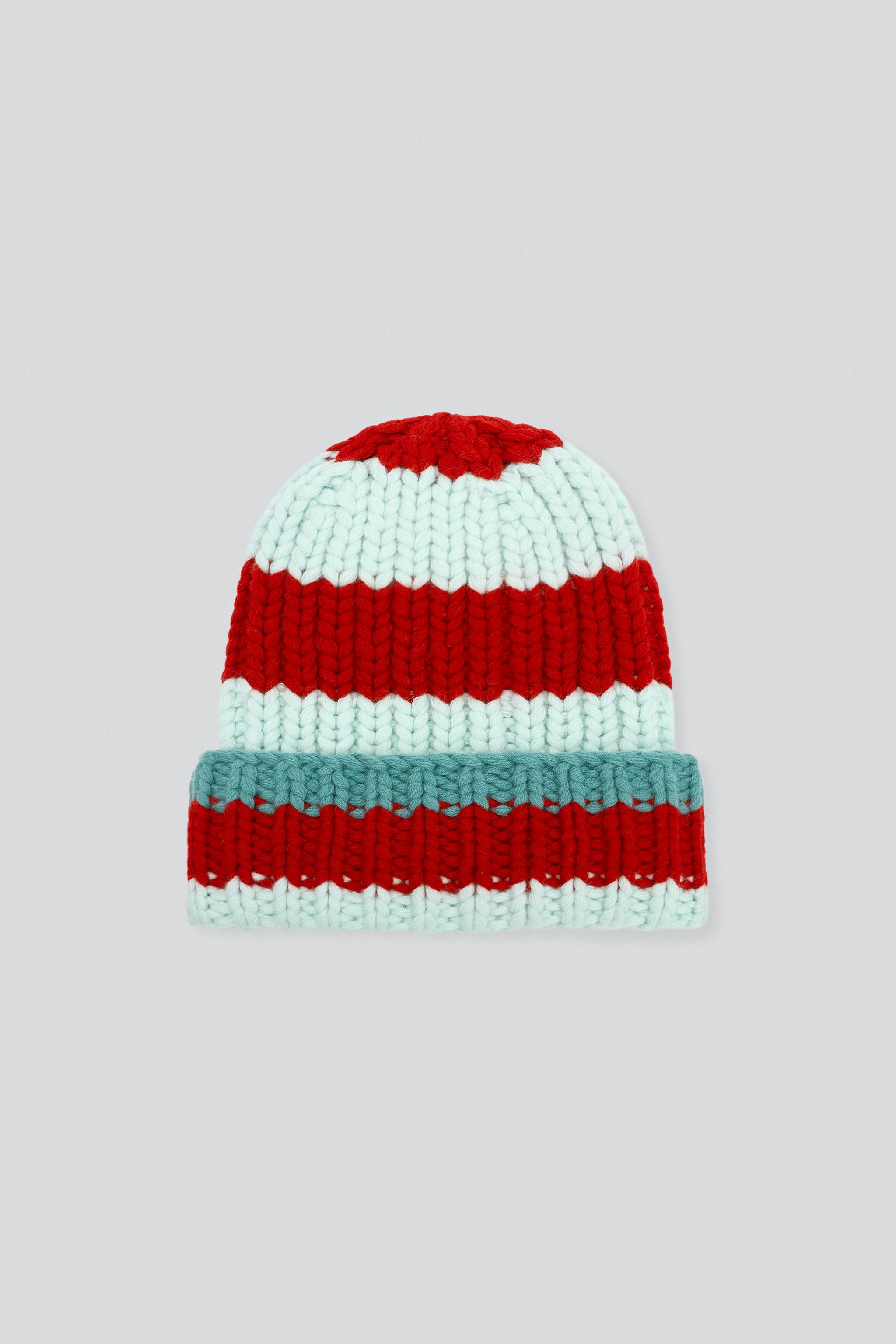 BONNET EN MAILLE 100% LAINE