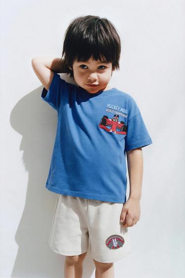 CONJUNTO JOGGING T-SHIRT E BERMUDA MICKEY MOUSE © DISNEY - Cru da Zara