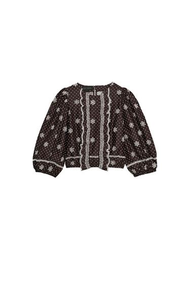 BLUSE MED BRODEREDE HULLER - Brun fra Zara