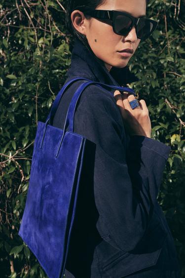 Zara SHOPPER TORBA OD PREVRNUTE KOŽE – Plava