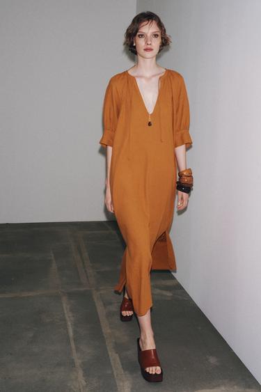 ПЛАТЬЕ-ТУНИКА ИЗ ЛЬНА ZW COLLECTION — СВЕТЛО-КОРИЧНЕВЫЙ от Zara