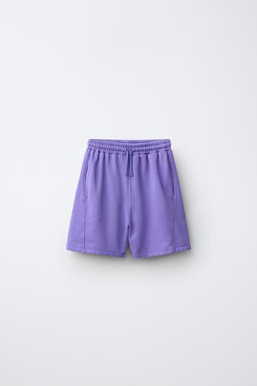 BERMUDASHORTS MIT FRUIT OF THE LOOM™-ETIKETT - Violett von Zara
