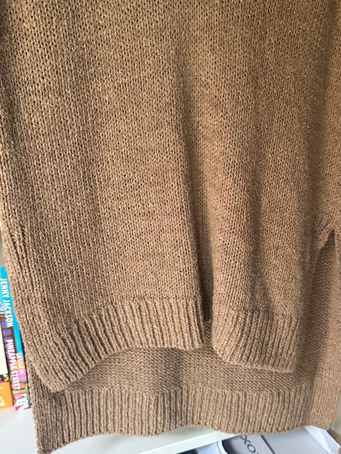 KNIT WAISTCOAT WITH VENTS - Image 6