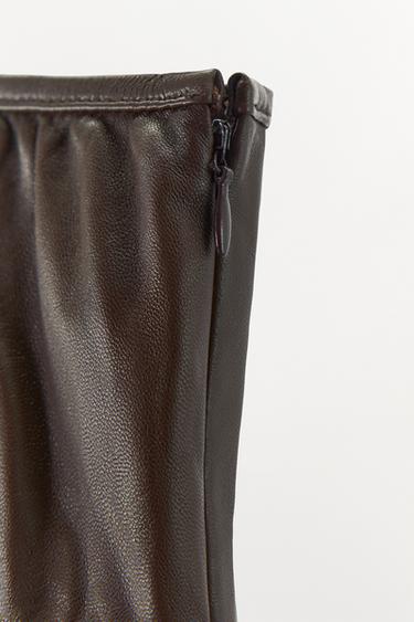ROBE 100 % CUIR PLIS LIMITED EDITION - chocolat de Zara - Image 5