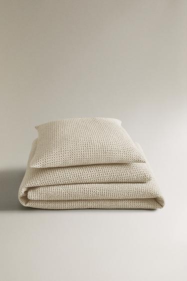 MINI WAFFLE KNIT BEDSPREAD - Light grey by Zara