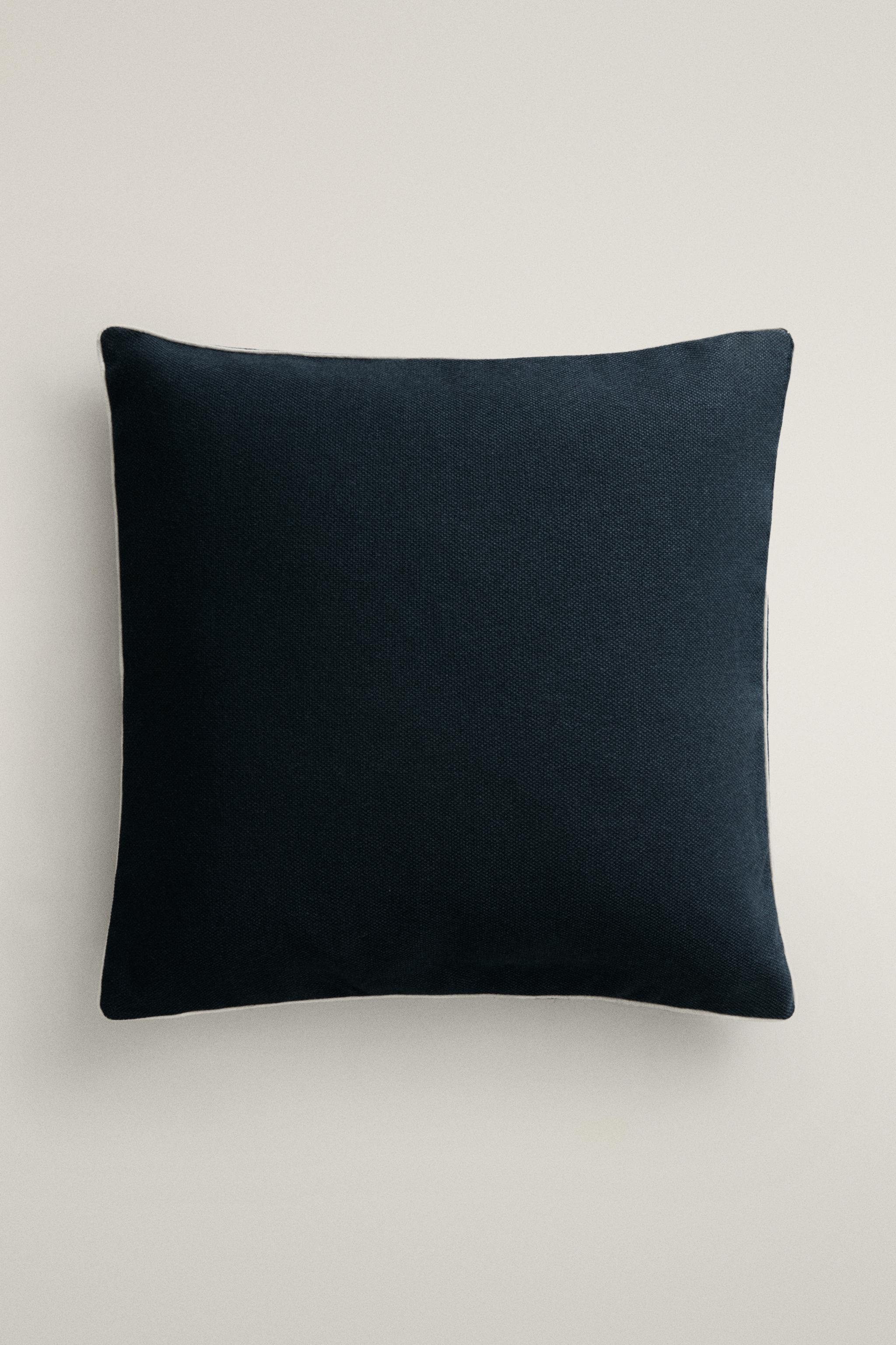 PIPING THROW PILLOW COVER — Blue