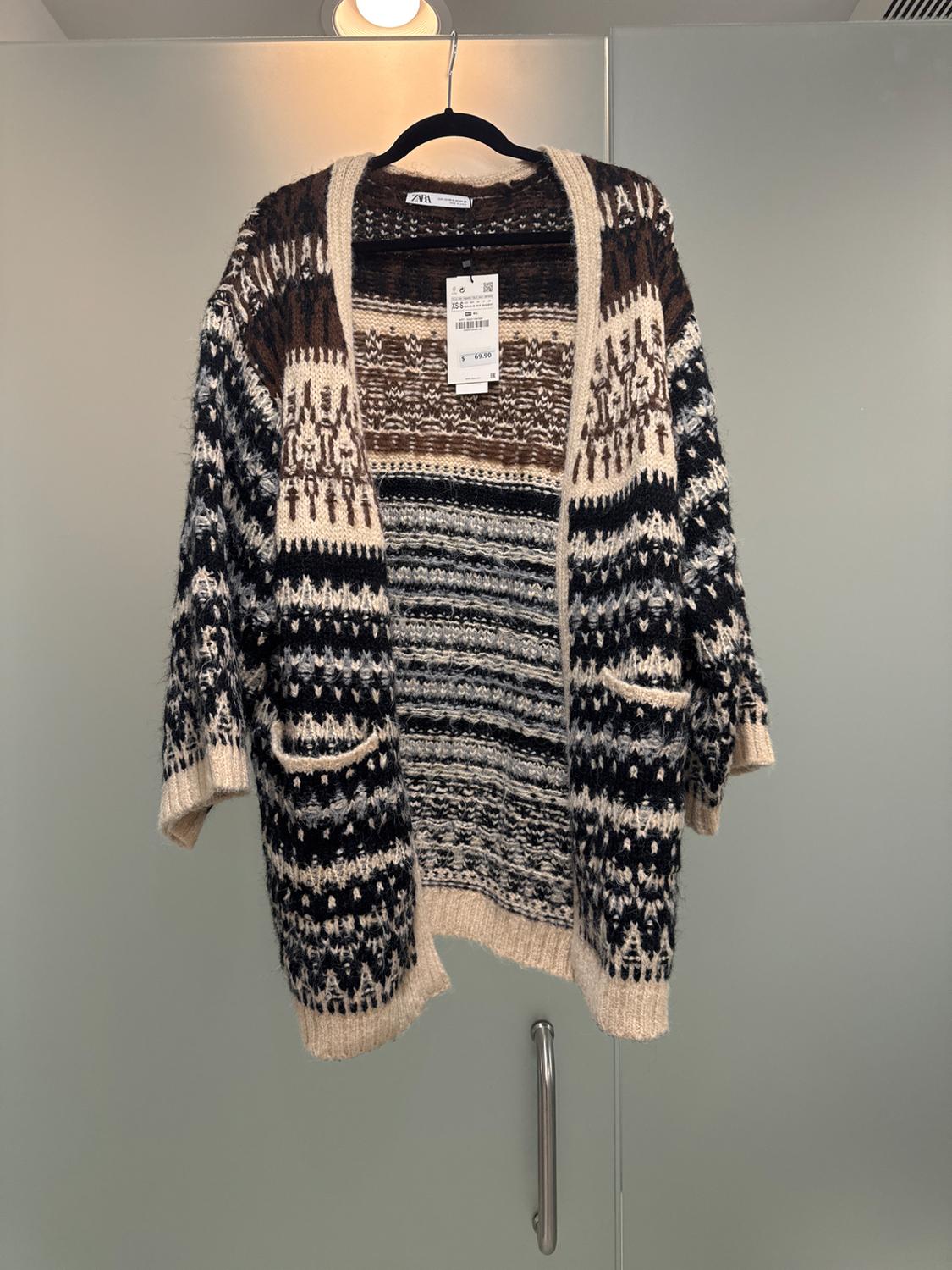 CÁRDIGAN JACQUARD PUNTO