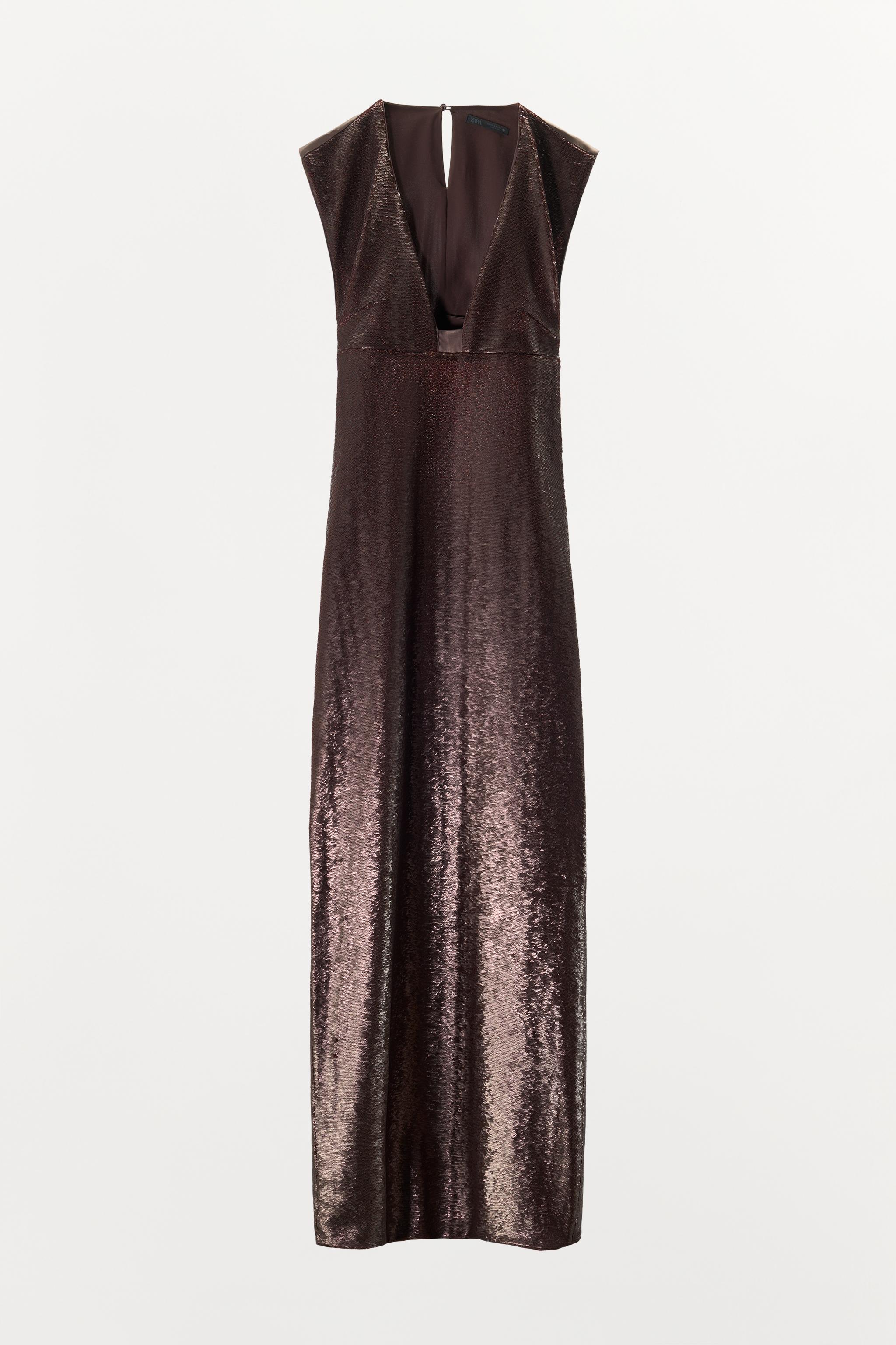 ROBE LONGUE COMBINÉE À PAILLETTES