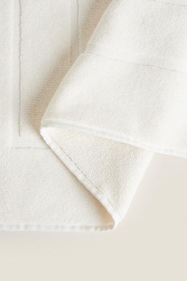 NON-SLIP COTTON BATH MAT - Ivory by Zara