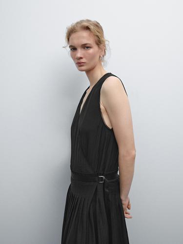 Zara Pleated midi dress - Black