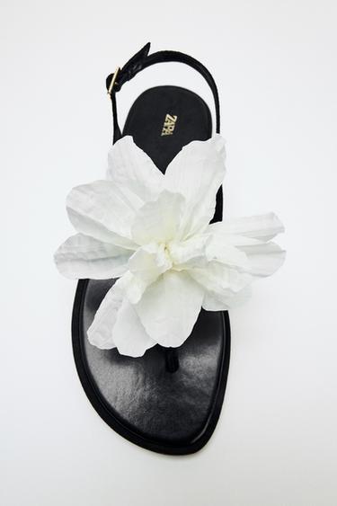 FLAT SANDALS WITH FLOWER - Multicoloured by Zara