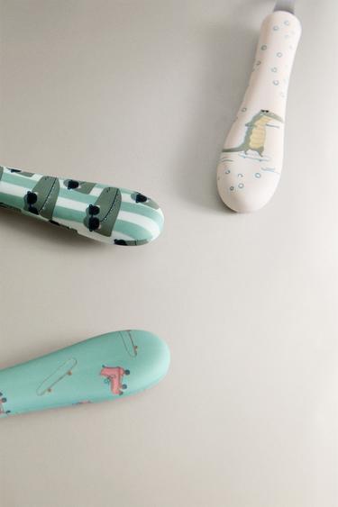 CHILDREN'S CROCODILE CUTLERY SET (SET OF 3) - Multicoloured by Zara - Image 2