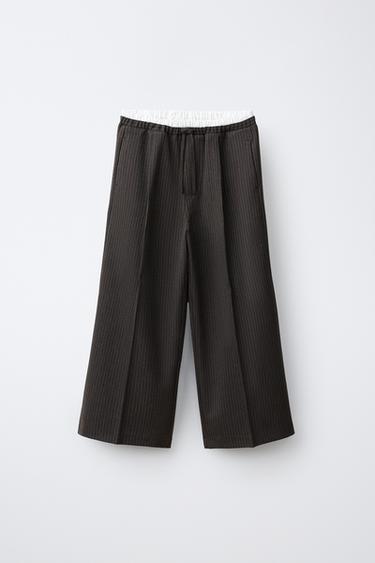 PANTALON À JAMBES LARGES À RAYURES ET DOUBLE CEINTURE - Gris foncé de Zara