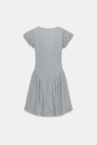 ROBE EN DENTELLE À VOLUME - Bleu / Gris de Zara - Image 5