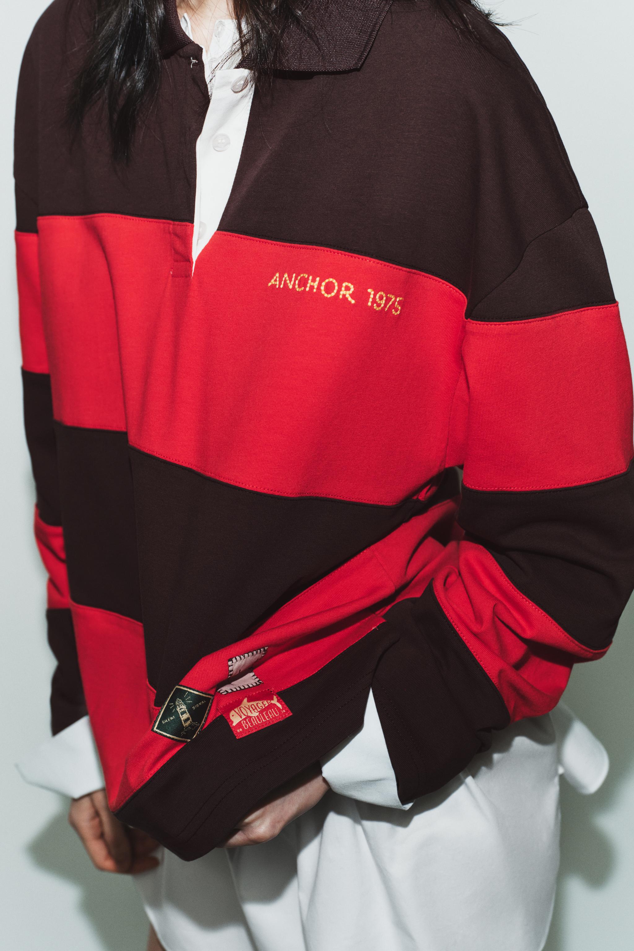 STRIPED PATCH POLO SHIRT — Brown