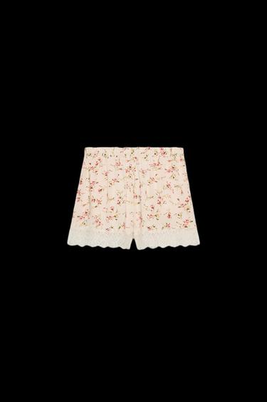 SHORT À IMPRIMÉ FLEURI ET DENTELLE - Imprimée de Zara