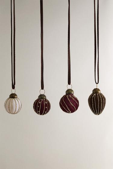 Zara SET OF VELVET BALL CHRISTMAS TREE ORNAMENTS (SET OF 20) - Maroon