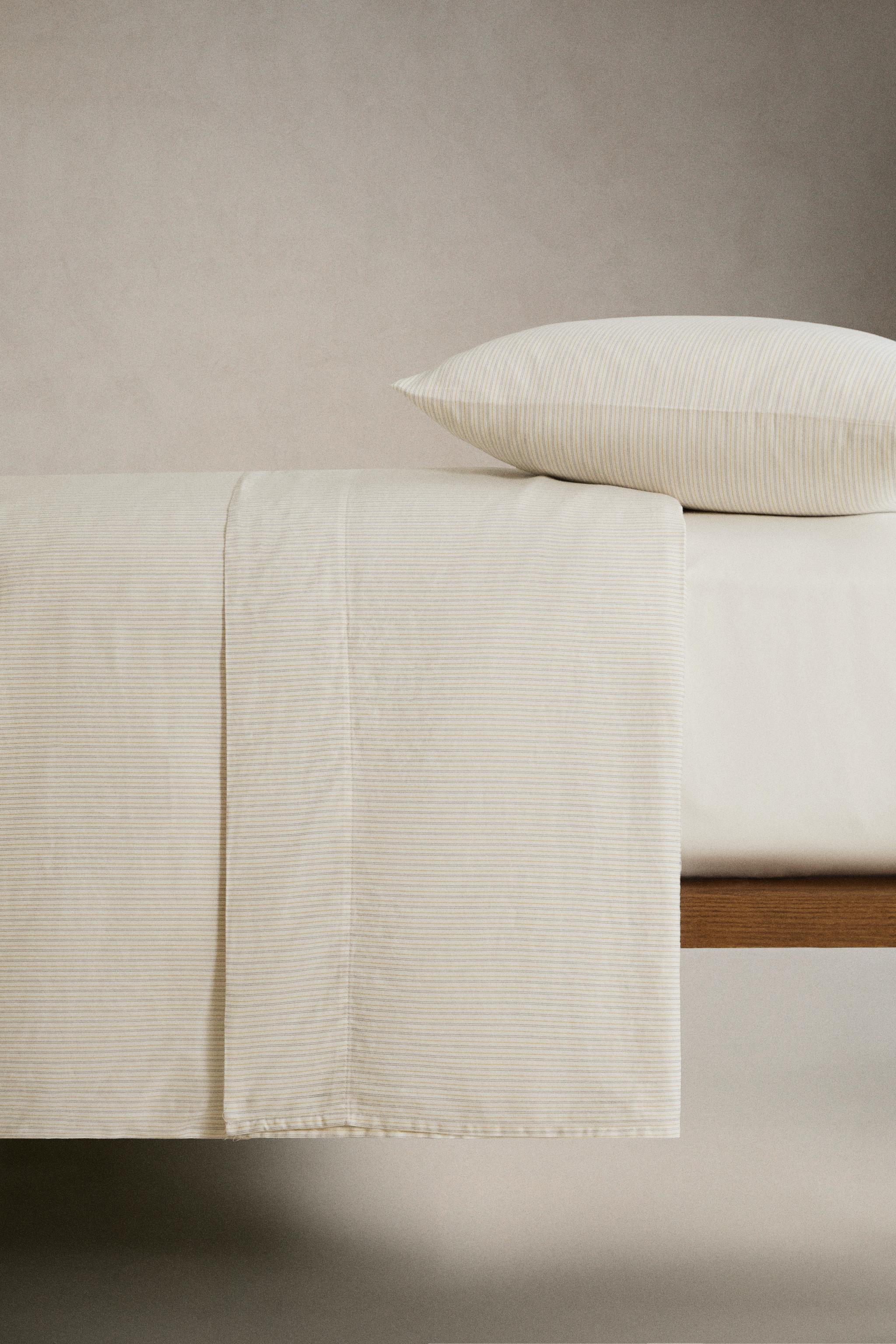 STRIPED SATEEN FLAT SHEET (300 THREAD COUNT)
