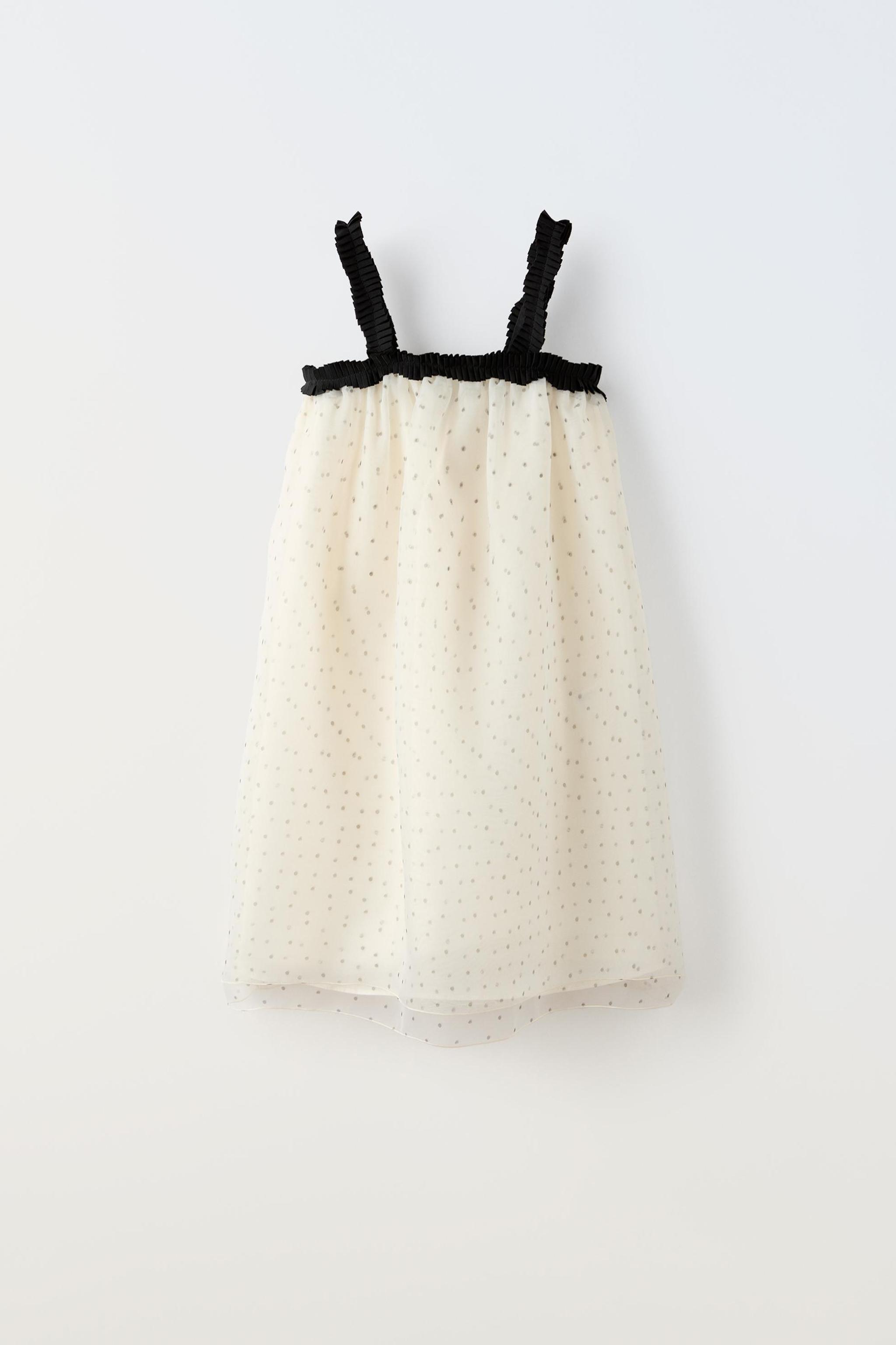 VOLUMINOUS POLKA DOT DRESS