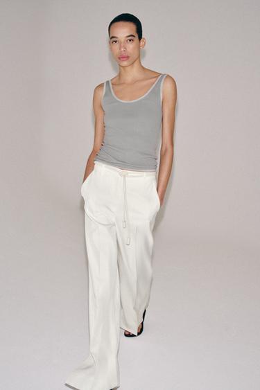 ФУТБОЛКА В РУБЧИК С ШИРОКИМИ БРЕТЕЛЯМИ — СЕРЫЙ от Zara