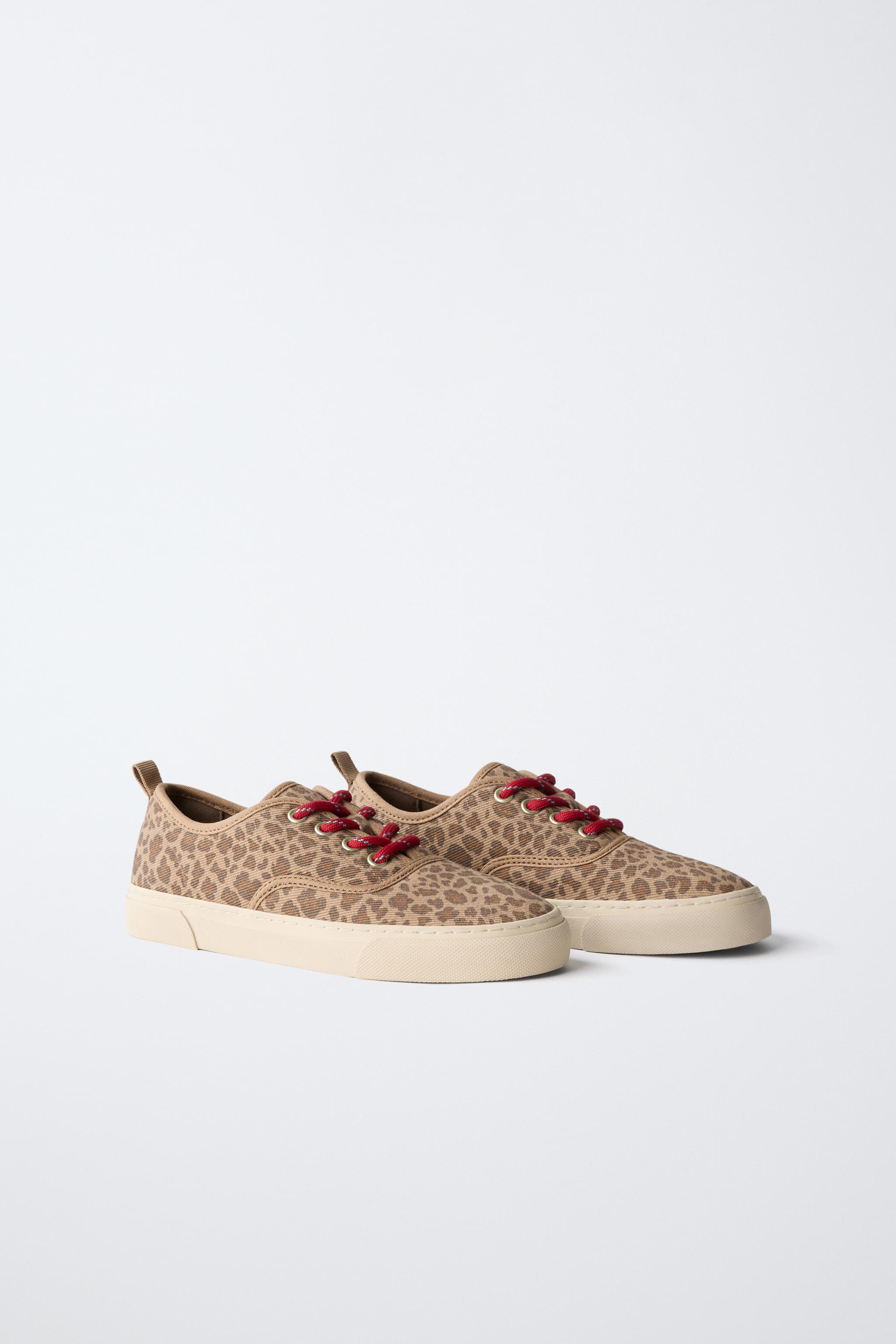 ANIMAL PRINT CANVAS SNEAKERS — Brown