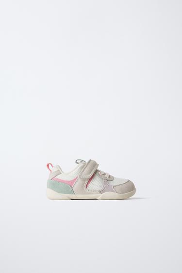 BAREFOOT COLOUR TRAINERS - Pink by Zara