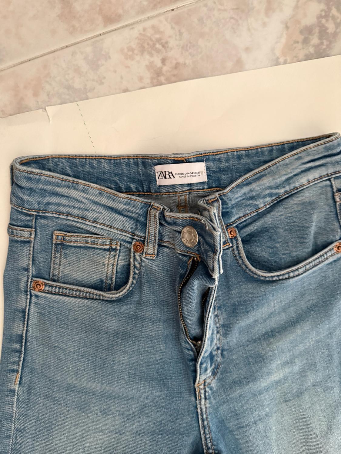 CROPPED FLARED JEANS - Image 2