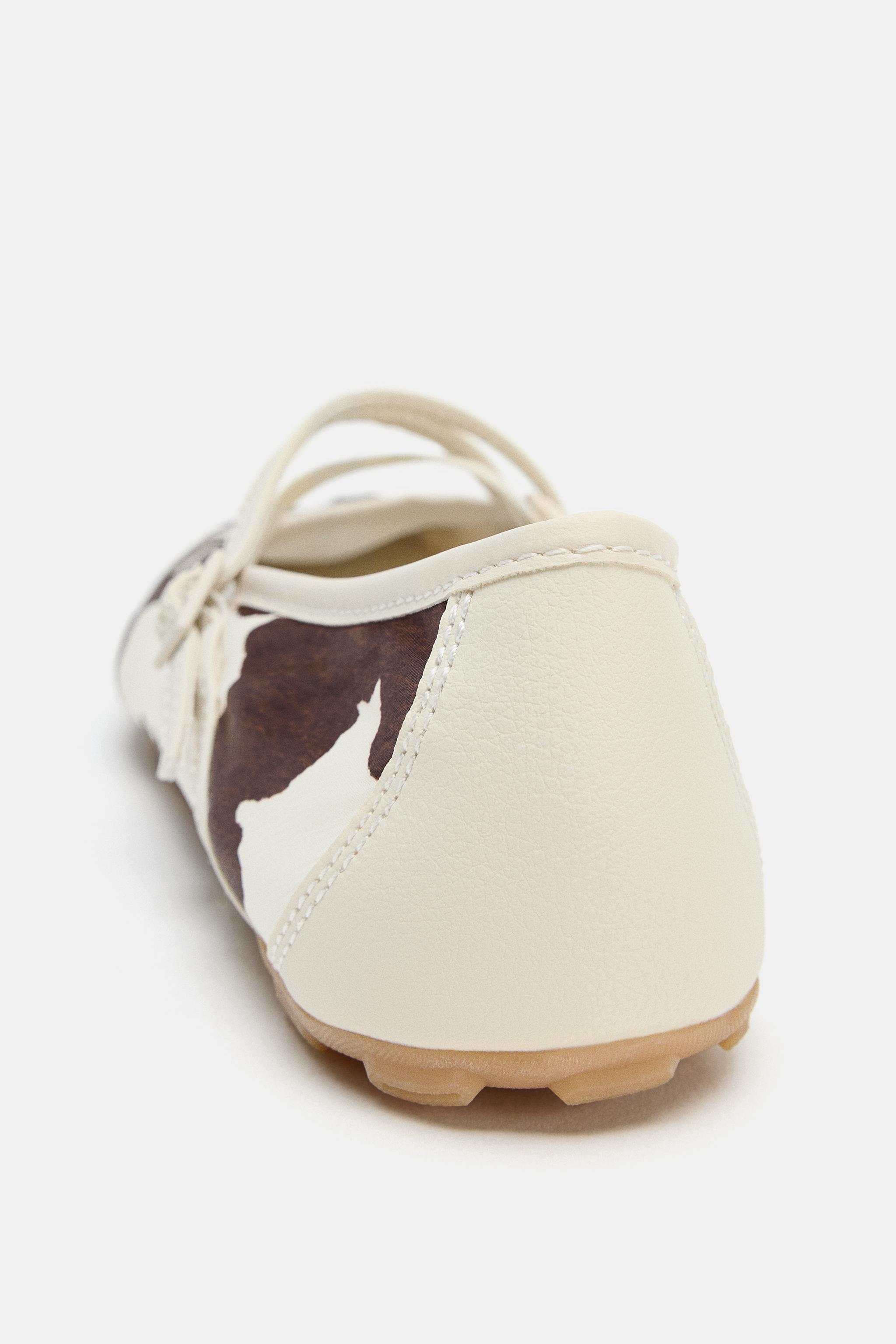 BALLERINES SPORT IMPRIMÉ ANIMALIER AVEC BRIDES