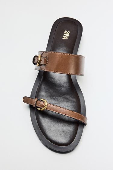 BUCKLE DETAIL SANDALS - Brown by Zara