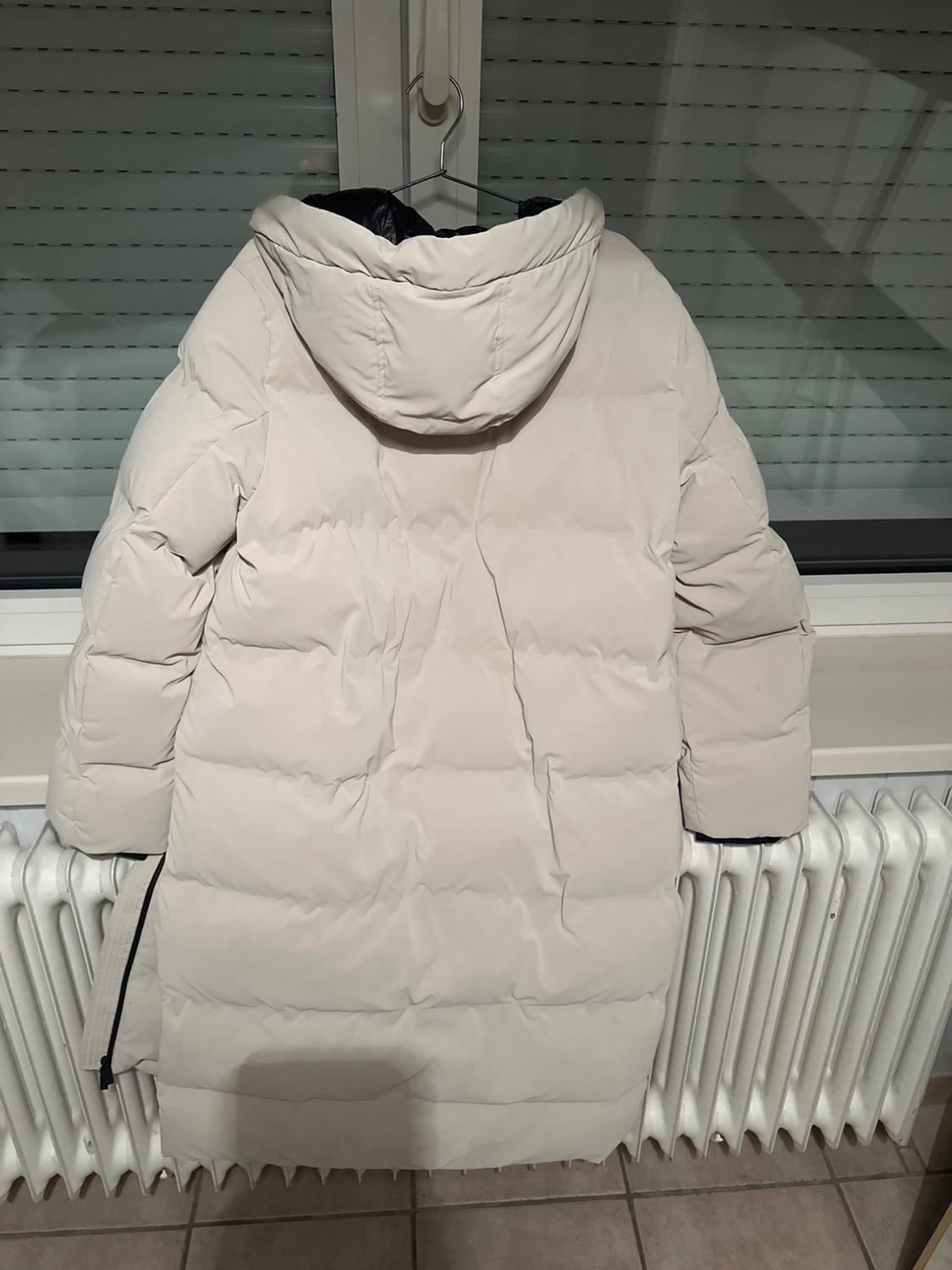 LONG RUBBERISED HOODED WINDPROOF ANORAK - Image 2