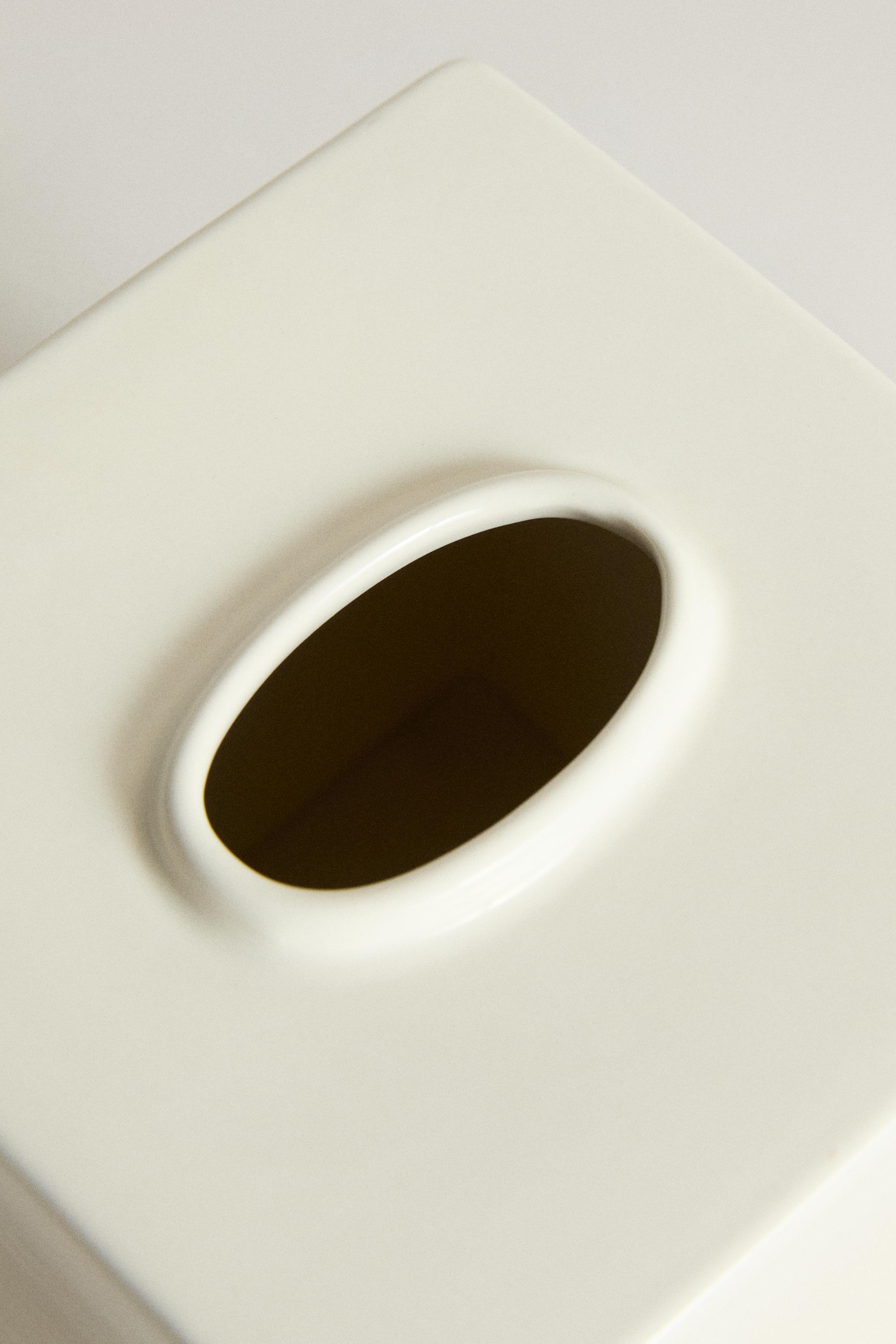 BOÎTE À MOUCHOIRS CÉRAMIQUE CRÈME