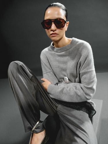 Zara Product image - Beige - Image 0