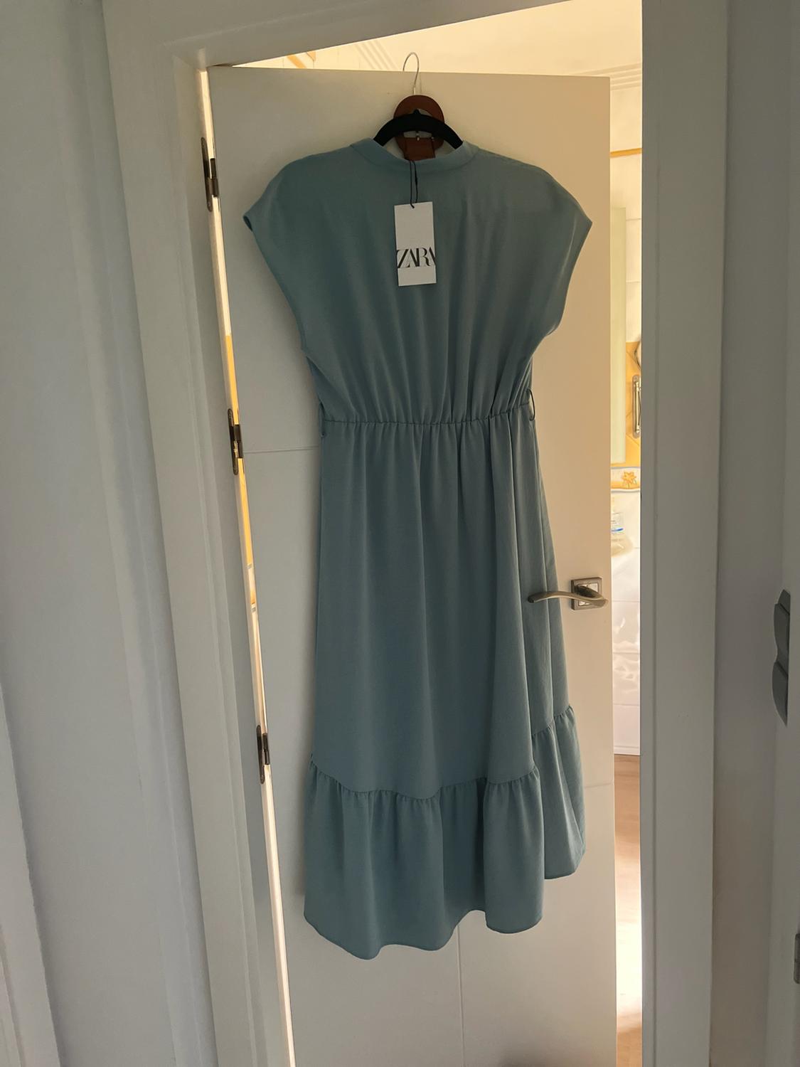 MIDI DRESS WITH BELT - Image 2