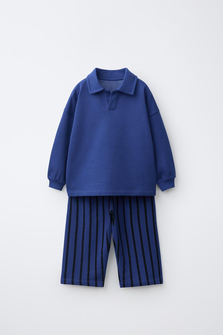 Set de polo de rayas y pantalones de pata ancha
