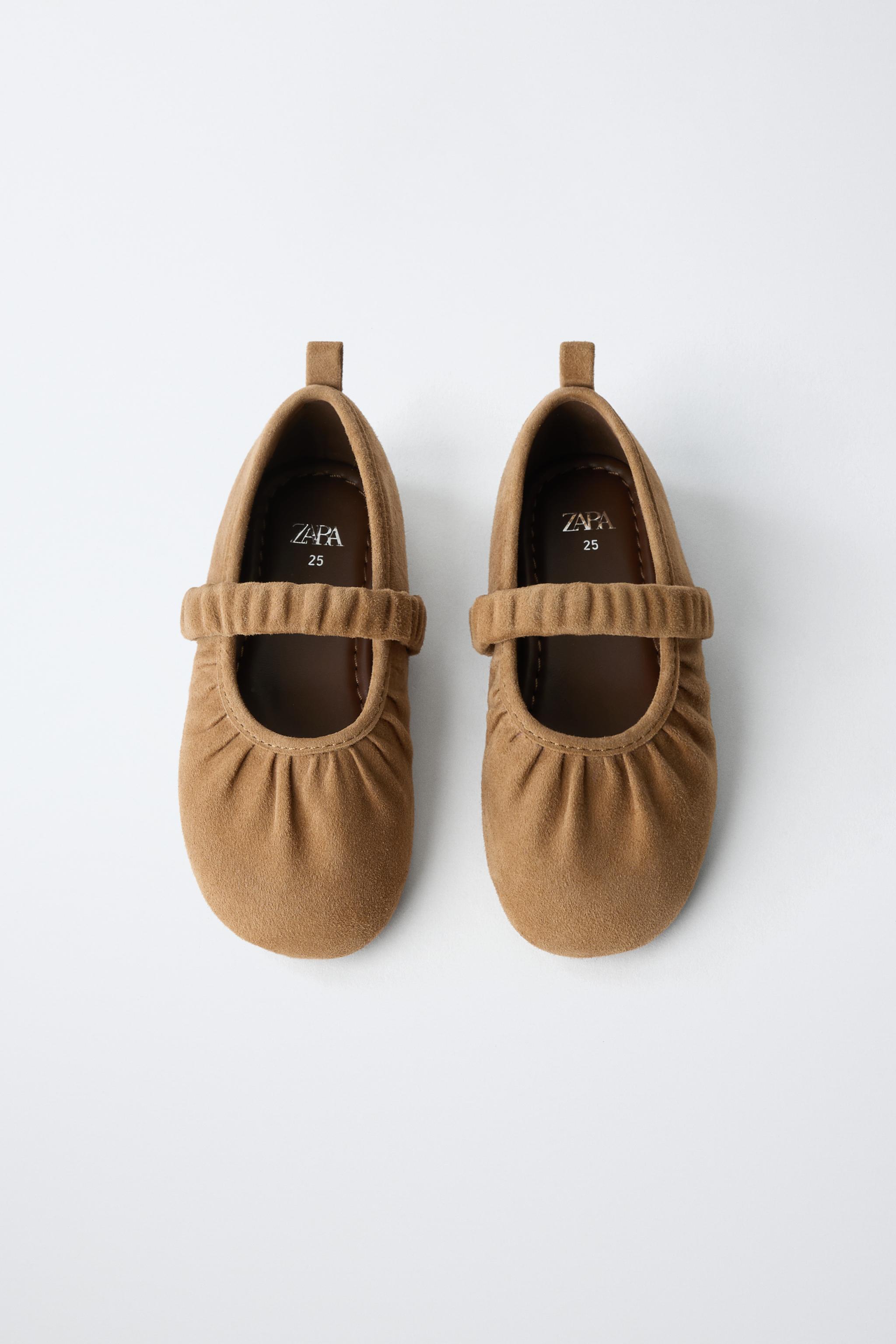 LEATHER RUCHED BALLET FLATS