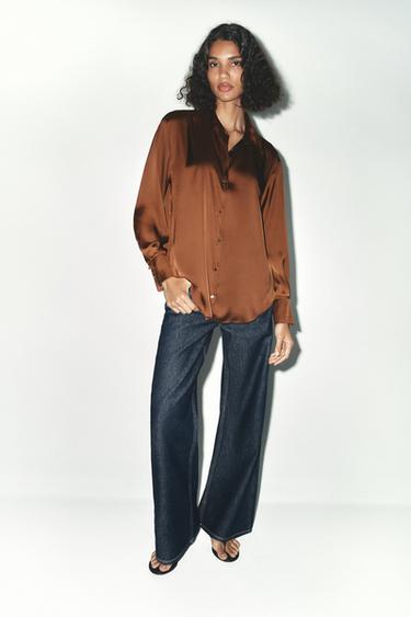 CAMISA BÁSICA ACETINADA - Marrom-escuro da Zara