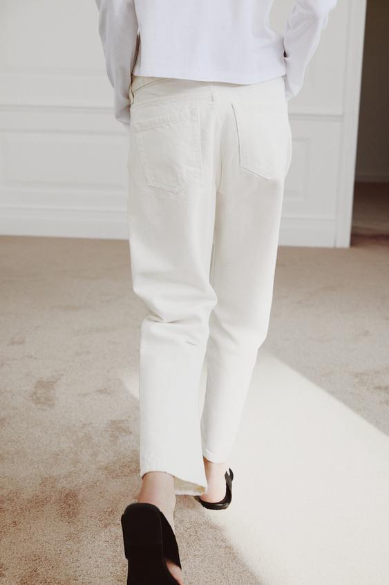 zara cigarette pants ZW COLLECTION MID-RISE JEANS - White Front zip and button closure. Zara Women’s M cigarette pants