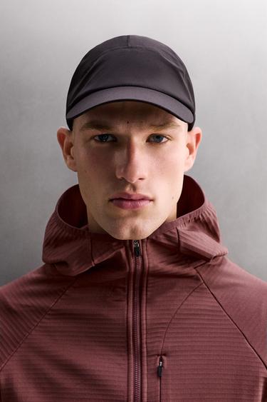 CASQUETTE TECHNIQUE SHELL - Noir de Zara