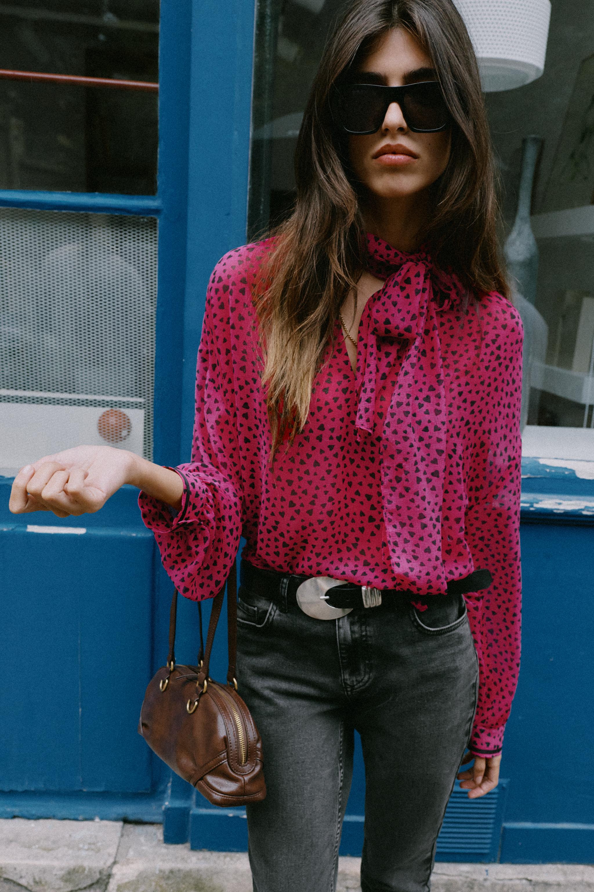 HEART PRINT BLOUSE