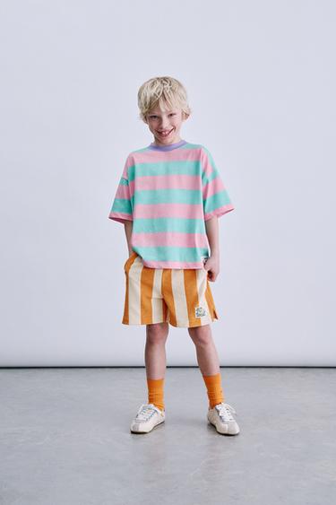 STRIPED T-SHIRT - striped by Zara