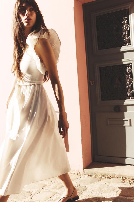 white frill dress zara Belt Mini Dress Zara Pleated Jumpsuit Dress With Belt Ruffle Zara White Teardrop button fastening at the back Zara White Dress With Ruffles